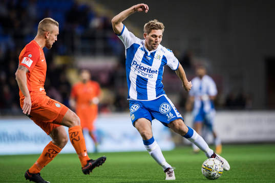 AFC Eskilstunas Alexander Michel och IFK Göteborgs Mikael