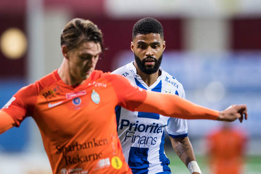 AFC Eskilstunas Andrew Fox och IFK Göteborgs Kristopher Da