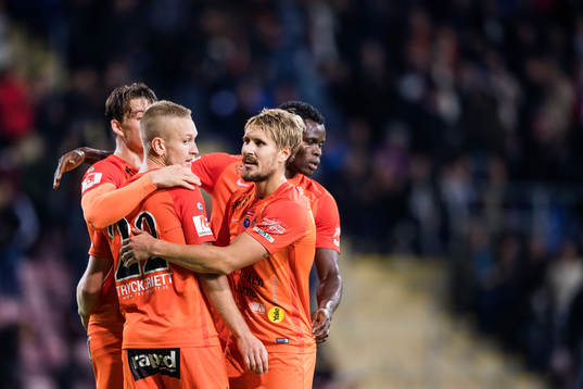 AFC Eskilstunas Daniel Björnquist och Alexander Michel