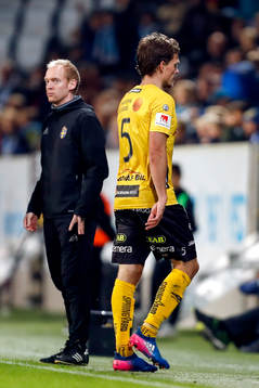 Elfsborgs Jörgen Horn lämnar planen