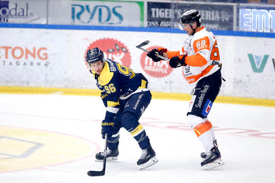 s Bill Sweatt och Karlskronas Daniel Gunnarsson