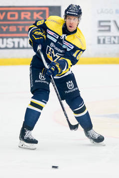 s Topi Jaakola