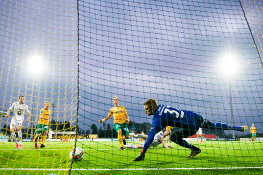 Kristian Fardal Opseth scores 1-0 behind goalkeeper Stefan