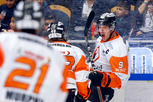 Karlskronas Morten Madsen jublar