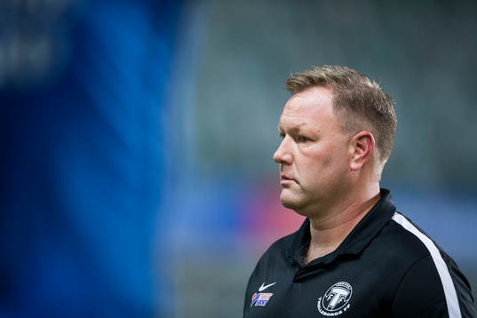 Trelleborgs tränare Patrick Winqvist deppar
