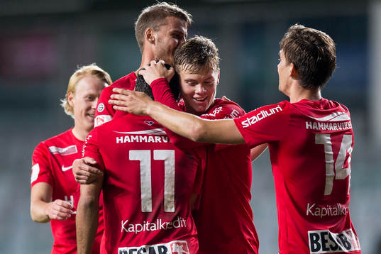 Örgrytes William Atashkadeh kramas om av Albin Skoglund
