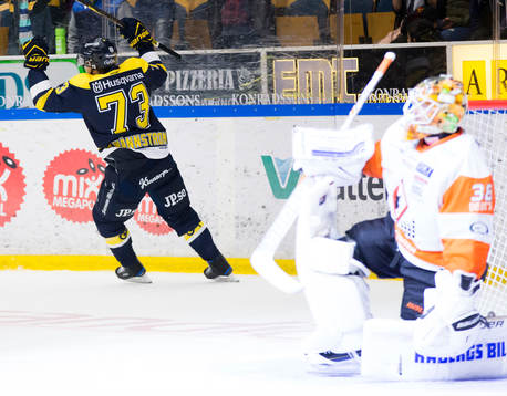 s Sebastian Wännström jublar