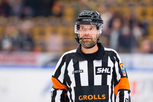 Domaren Patrik Sjöberg