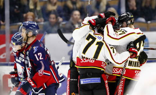 Jubel och depp vid avgörande mål 2-3 i förlängning av