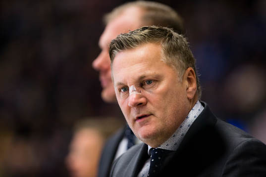 s assisterande tränare Stephan Lundh