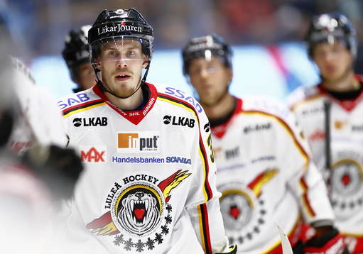 Luleås Emil Larsson jublar