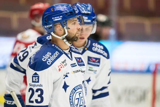 Leksands Alex Friesen  i ishockeymatchen i