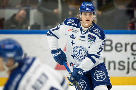 Leksands Anton Karlsson   i ishockeymatchen i