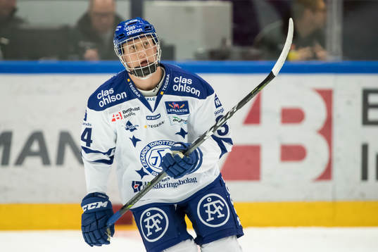 Leksands Olle Alsing  i ishockeymatchen i HockeyAllsvenskan
