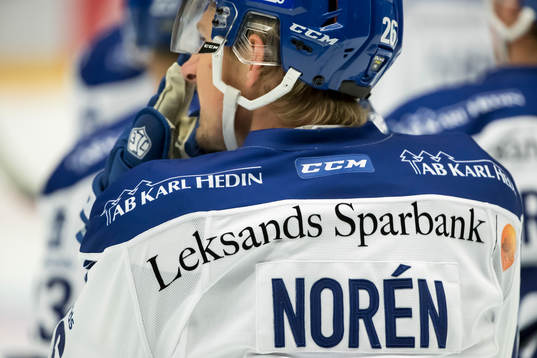 Leksands Patrik Norén  i ishockeymatchen i