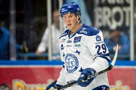 Leksands David Åslin  i ishockeymatchen i