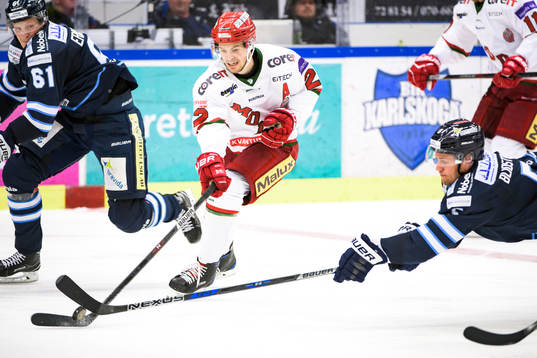 Karlskogas Mikael Eriksson, Modos Emil Mohlin och