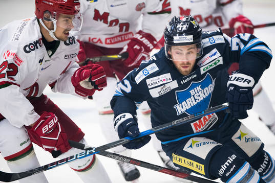 Modos Emil Mohlin och Karlskogas Jeff Hayes