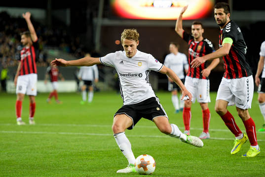 Vegar Eggen Hedenstad of Rosenborg scores 3-0