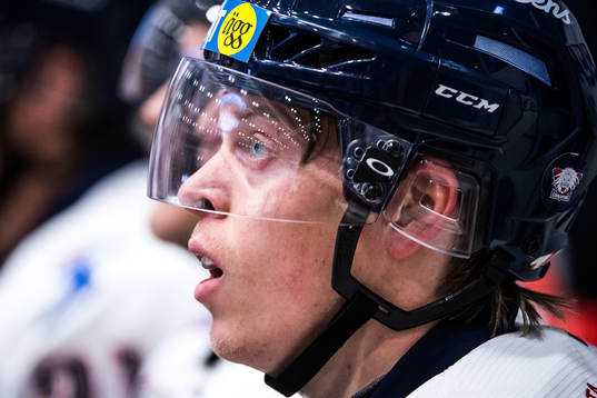 Linköpings Ken André Olimb deppar