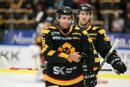 Skellefteås Matt Anderson  och Bud Holloway