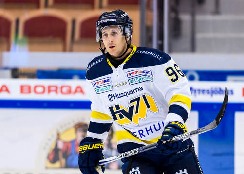 s Bill Sweatt på uppvärmningen