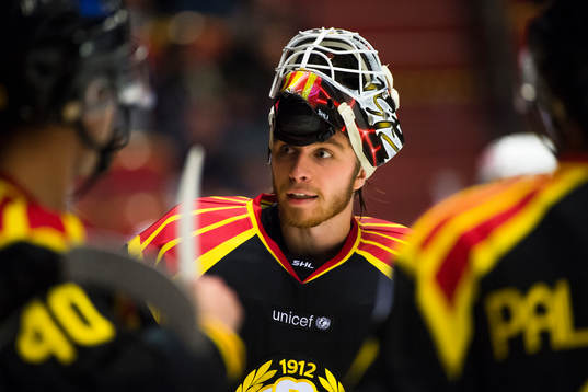 Brynäs målvakt Felix Sandström