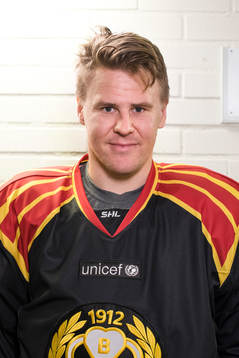 Brynäs Mikael Johansson före ishockeymatchen i SHL mellan