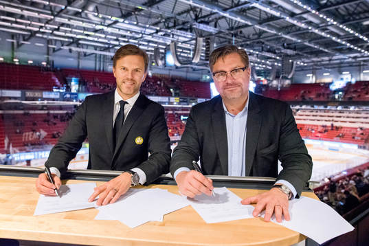Brynäs vice klubbdirektör Johan Cahling och