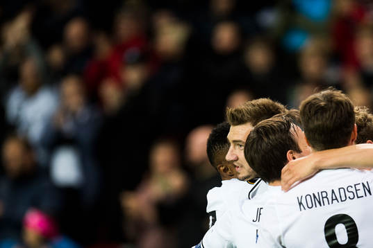 Nicklas Bendtner of Rosenborg celebrates 3-0 with his