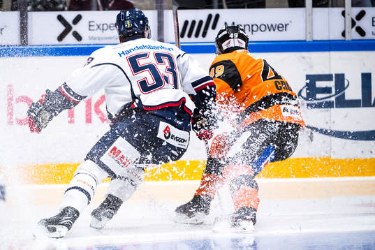 Linköpings Nichlas Hardt  och Karlskronas Filip Cruseman
