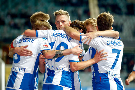 IFK Göteborgs August Erlingmark jublar med lagkamrater