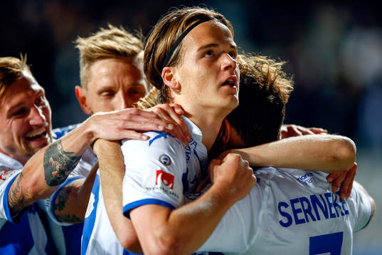 IFK Göteborgs Tobias Hysén jublar med August Erlingmark