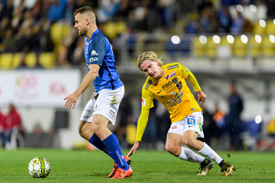 Norrbys Mehmed Dresevic och Falkenbergs Viktor Götesson