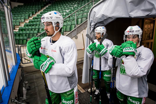 Rögles Daniel Sylwander, Craig Schira och Bryan Lerg