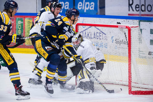 s målvakt Erik Källgren