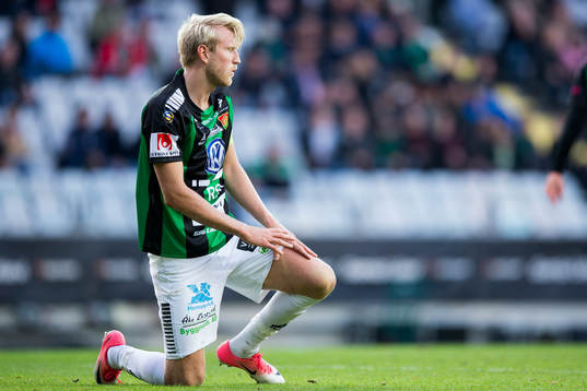 GAIS Carl Nyström reser sig