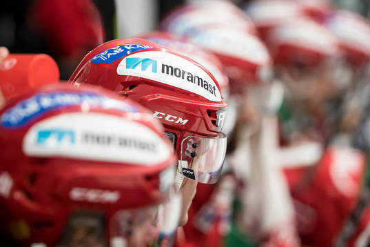 Moras hjälmar i ishockeymatchen i SHL mellan Mora och