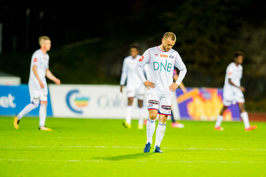 Enar Jaager of Vålerenga looks dejected