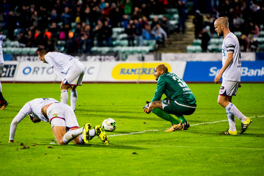Jonatan Tollås Nation, Enar Jaager, goalkeeper Adam Larsen
