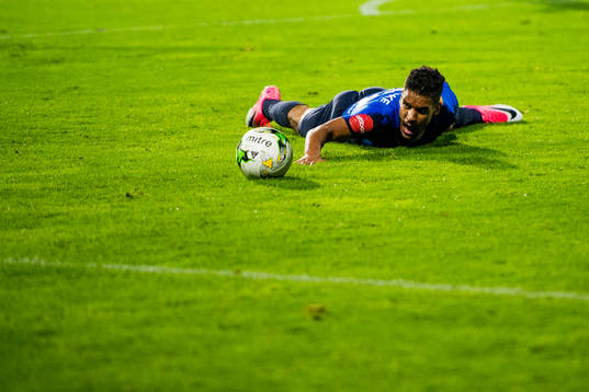 Ohikhuaeme Anthony Omoijuanfo of Stabæk reacts