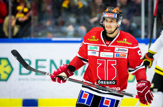 Örebros Daine Todd deppar