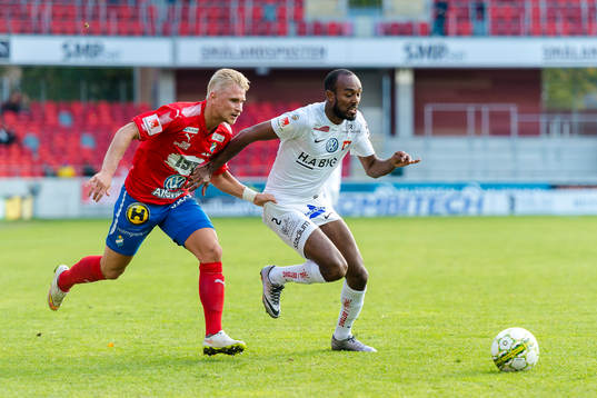 Östers Simon Strand