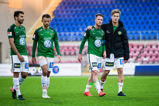 Jönköpings André Calisir , Robert Gojani och Tommy