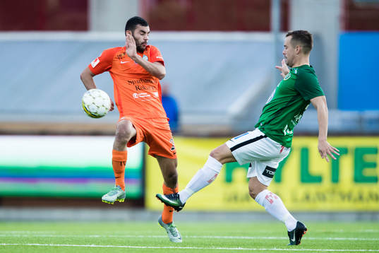 AFC Eskilstunas Farshad Noor och Jönköpings Fredric