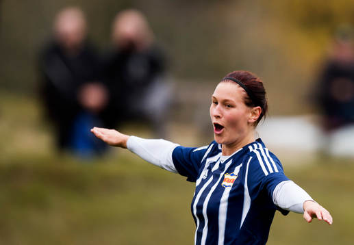 Kovlands Jenny Nordenberg jublar
