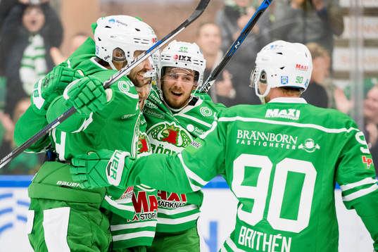 Rögles Sebastian Collberg jublar