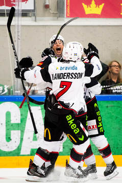 Malmö Redhawks Robin Alvarez jublar