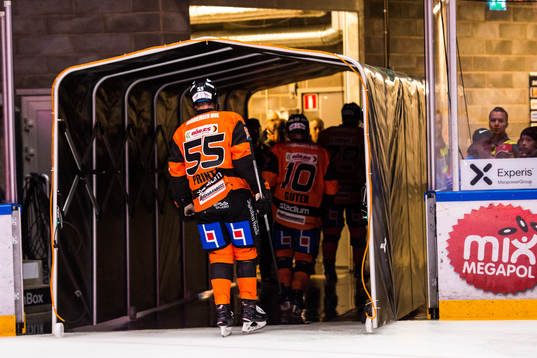 Karlskronas David Printz och Mattias Guter lämnar isen