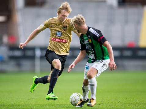 Brommapojkarnas Tim Söderström mot GAIS Niclas Andersén
